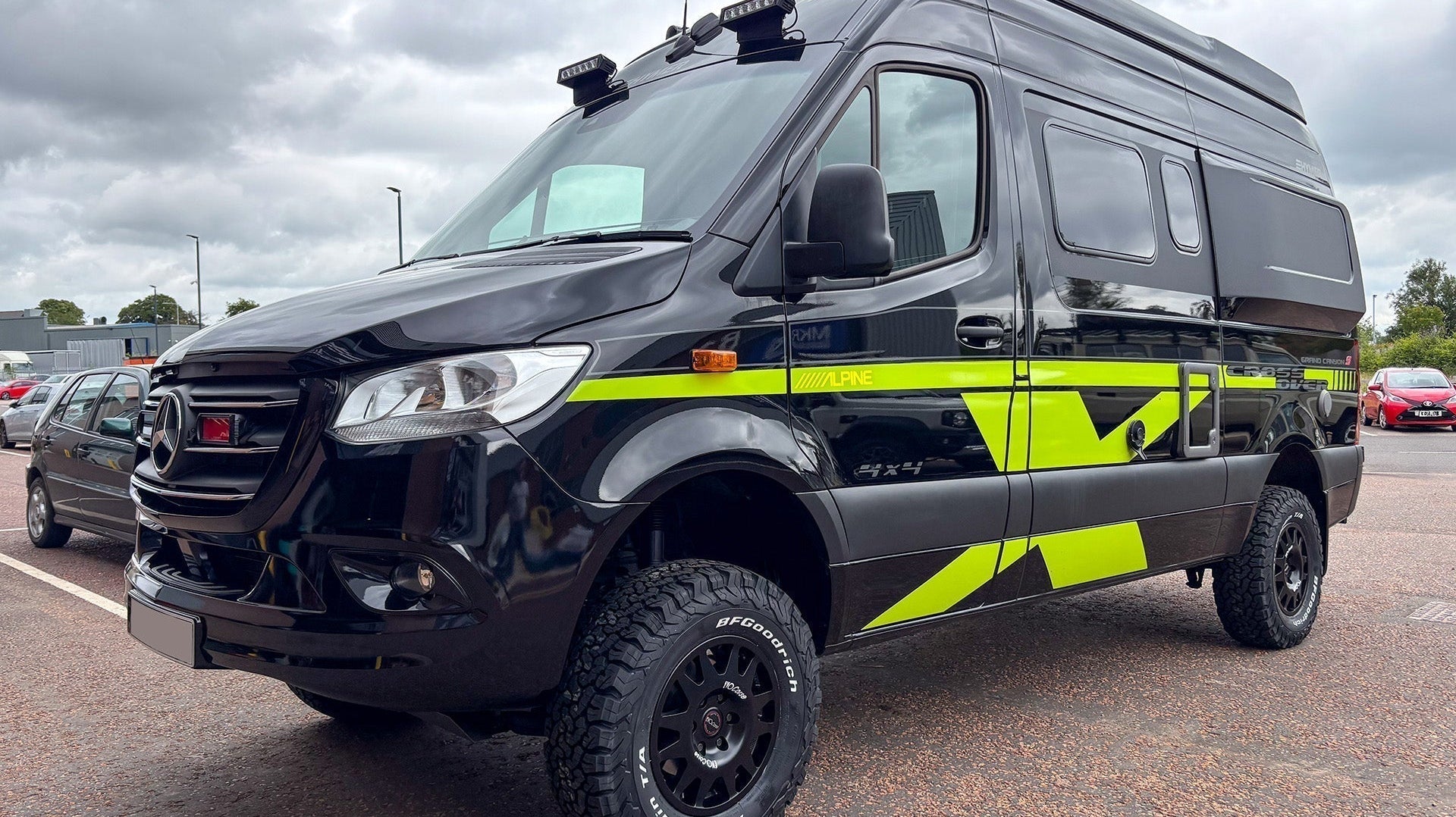 Mercedes Sprinter 2023 model with custom 16" EVO Corse DakarCorse wheels and BF Goodrich KO2 tyres.