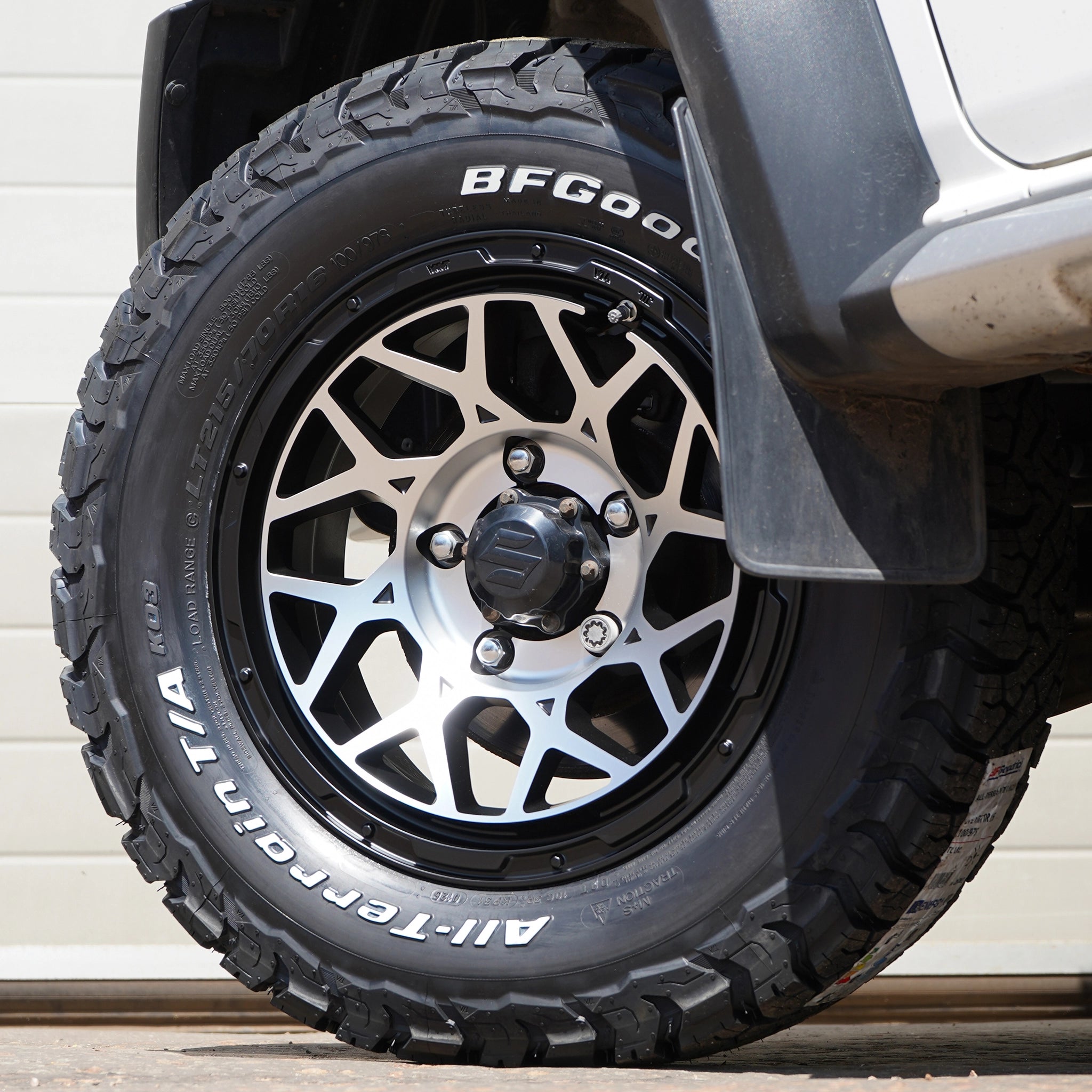 Magpie M-01 Wheel Package for Suzuki Jimny (2018+)