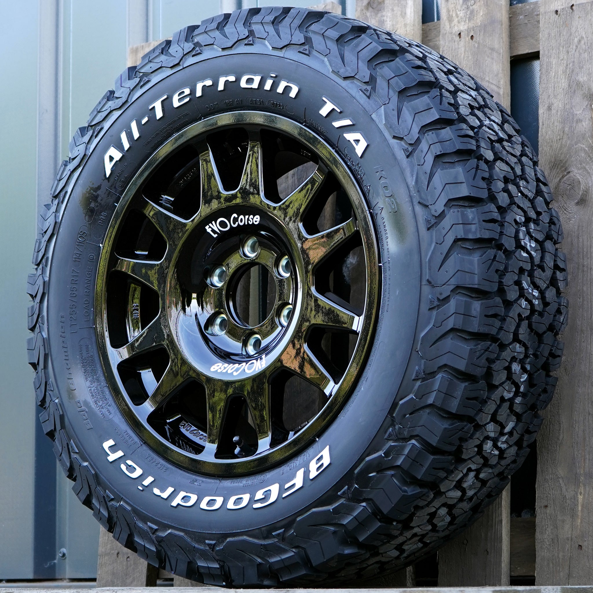 EVO Corse DakarZero 17" Wheel & Tyre Package for Mercedes Sprinter (2007+)