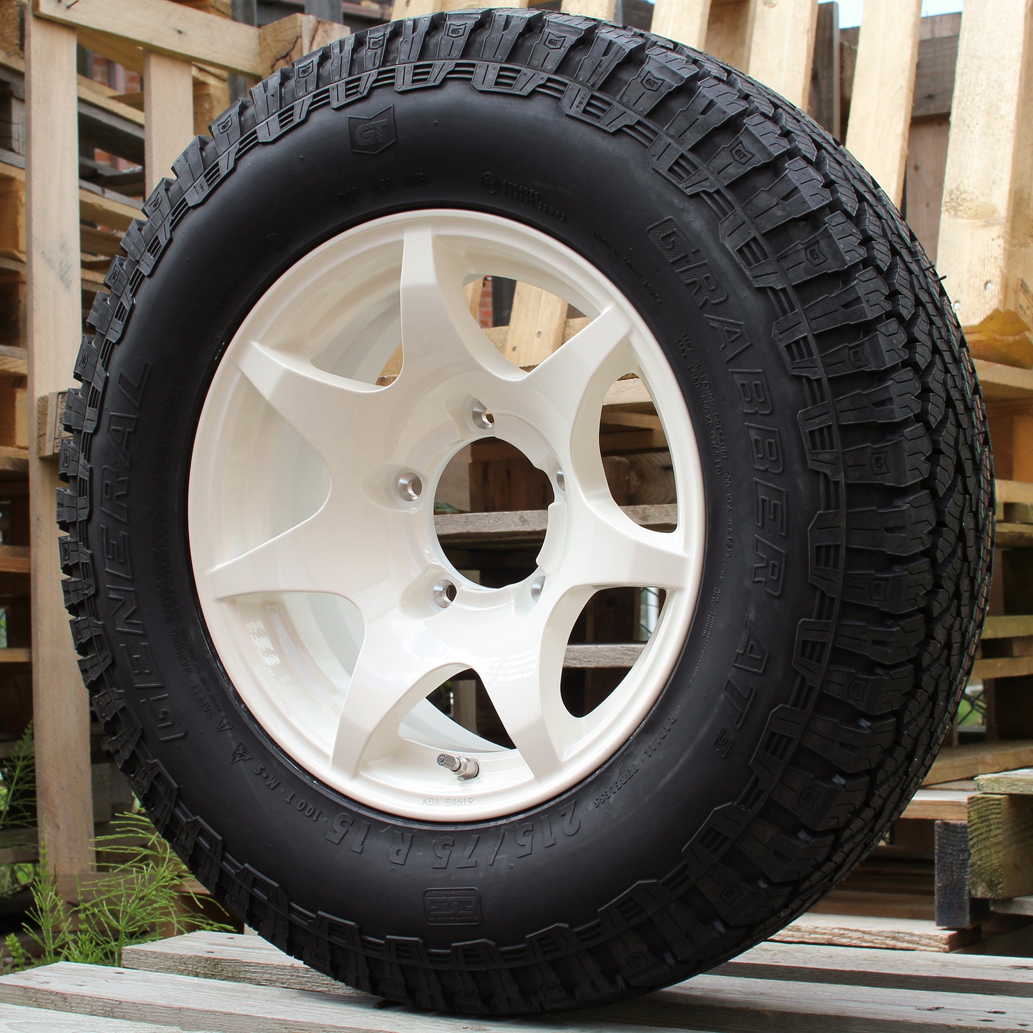 HIGH PEAK J-02 Wheel & tyre Package for Suzuki Jimny (2018+) 15 inch TUV certified wheels for Jimny