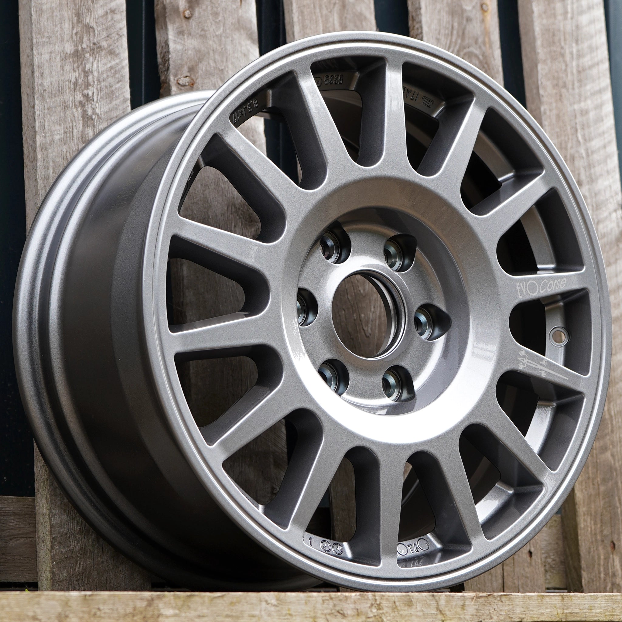 EVO Corse Nazca 17" Wheel Package for Mercedes Sprinter (2007+)
