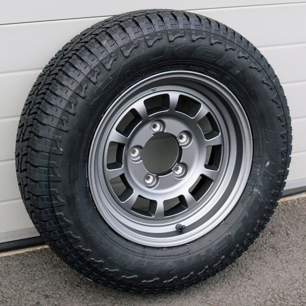 HIGH PEAK J-01 Wheel & Tyre Package for Suzuki Jimny JB43 (1998+)