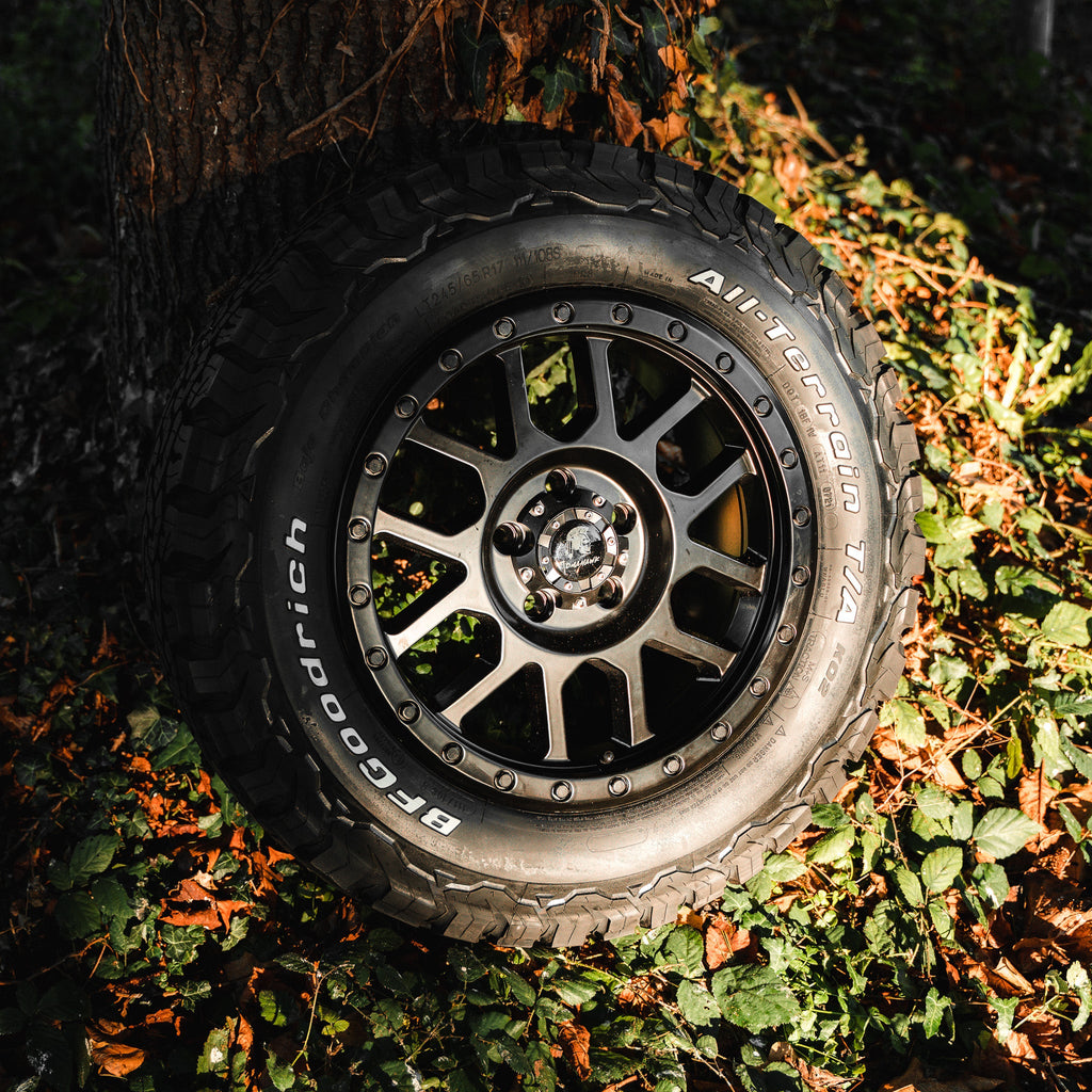 Tomahawk Kato Wheel & Tyre Package for Volkswagen Transporter T6 (2015+)
